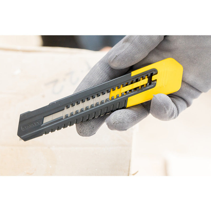 Cutter SM 18mm  STANLEY  1-10-151